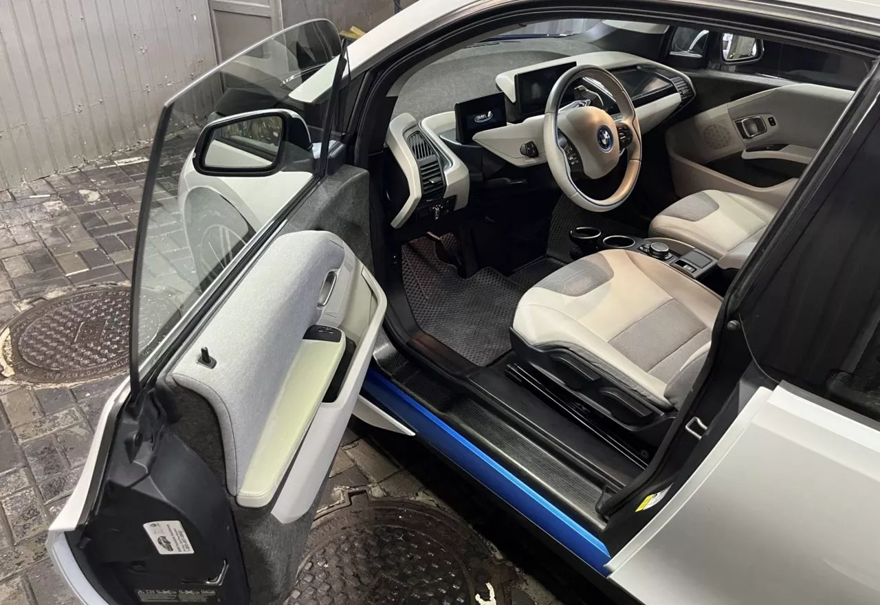 BMW i3  22 kWh 2015111