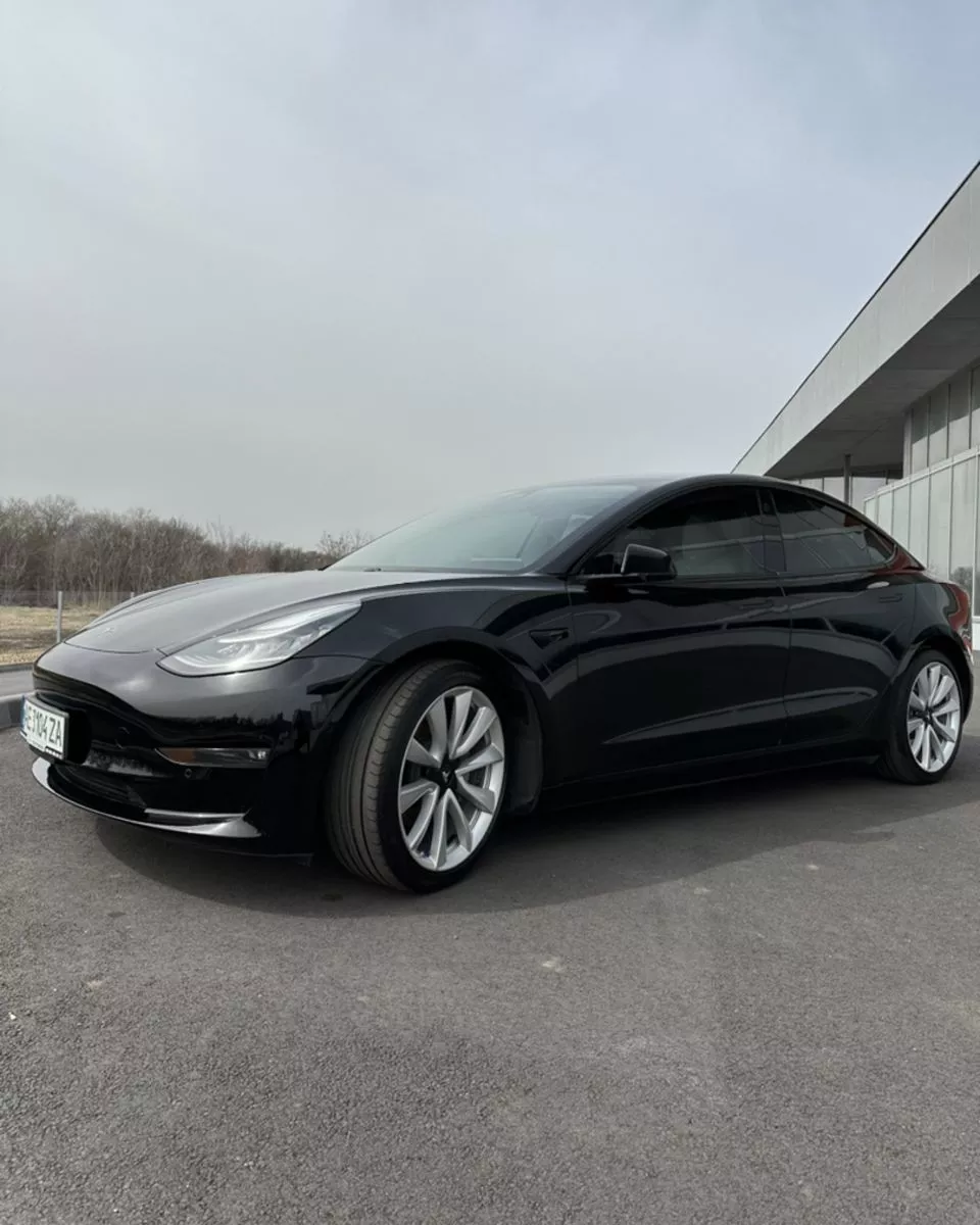 Tesla Model 3  80.5 kWh 201891