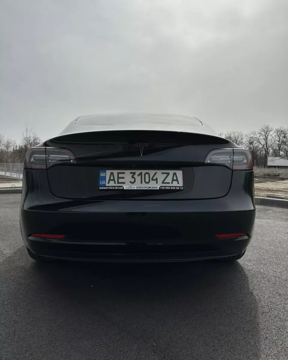 Tesla Model 3  80.5 kWh 2018121