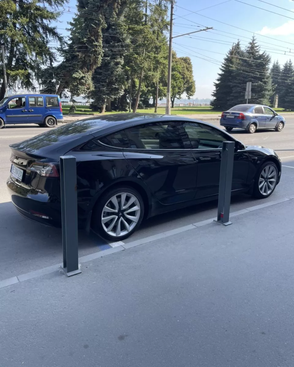 Tesla Model 3  80.5 kWh 2018151