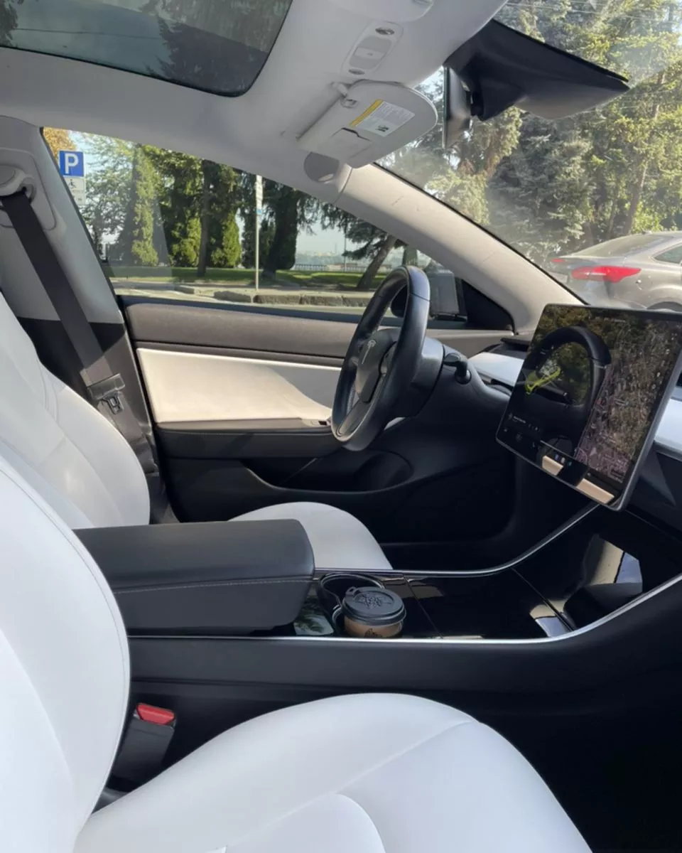 Tesla Model 3  80.5 kWh 201831