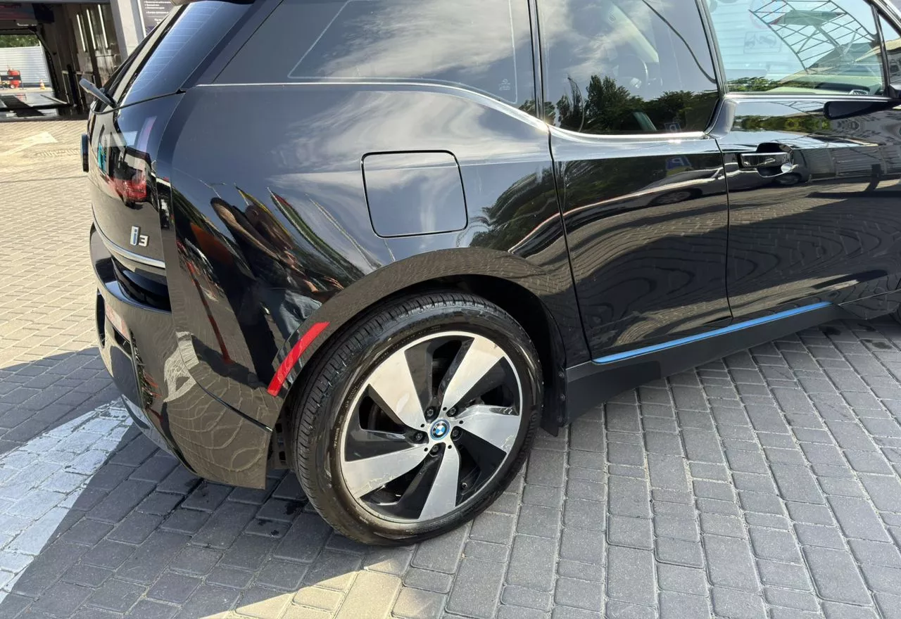 BMW i3  2016111