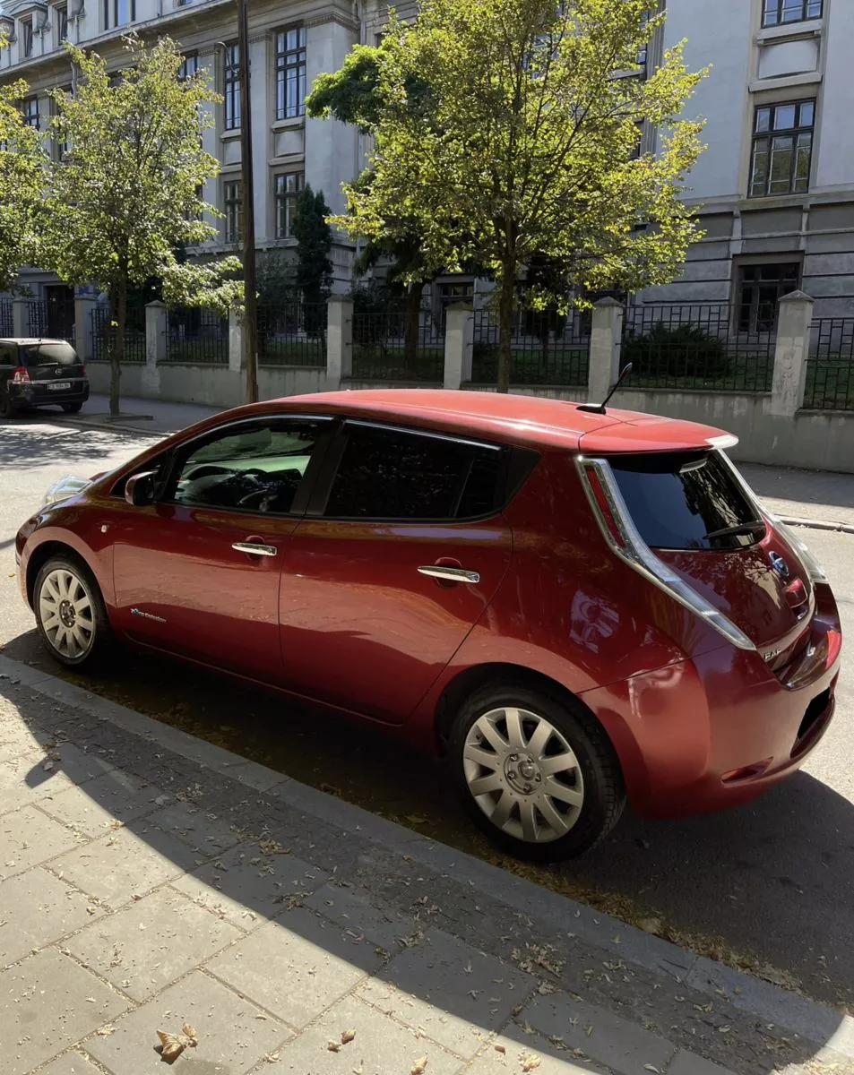 Nissan Leaf  24 kWh 201331