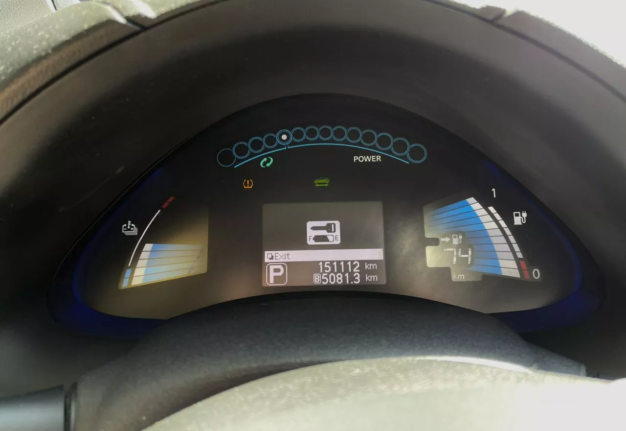 Nissan Leaf  24 kWh 2013101