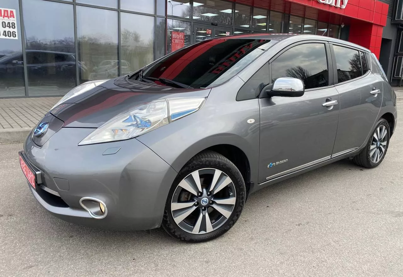 Nissan Leaf  24 kWh 201311