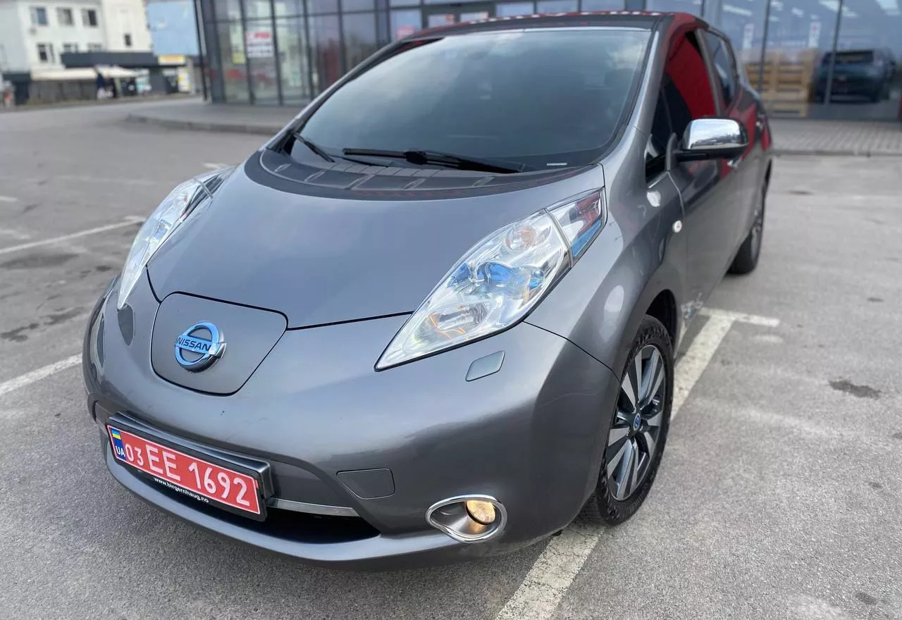 Nissan Leaf  24 kWh 2013101