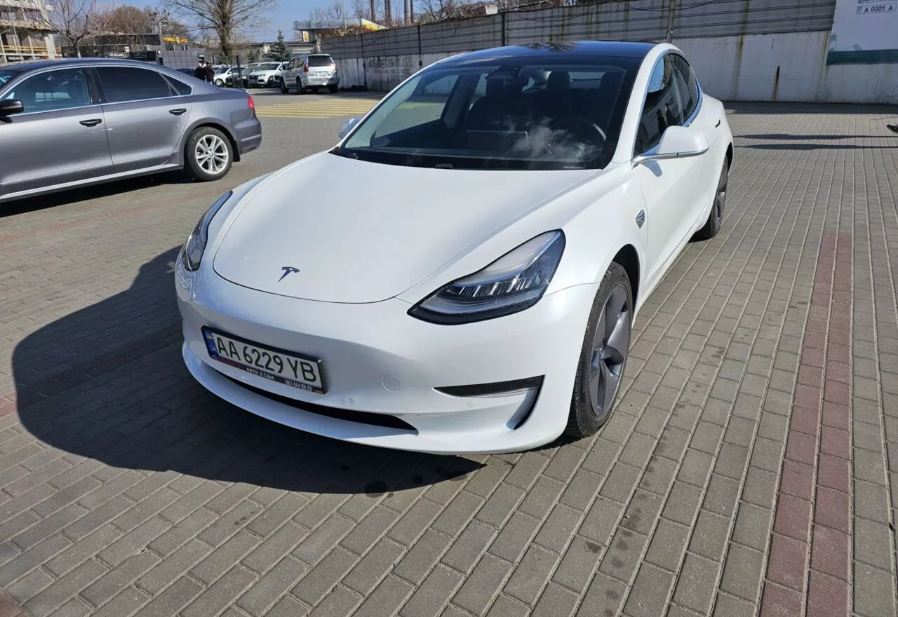 Tesla Model 3  80.5 kWh 201901