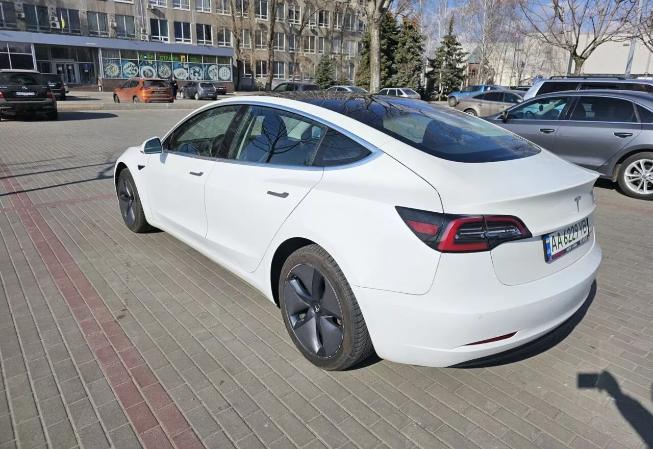 Tesla Model 3  80.5 kWh 201941