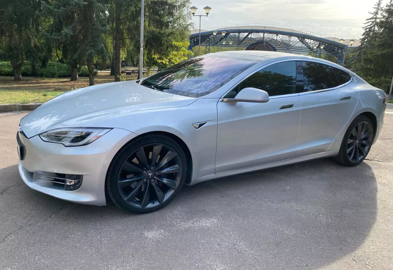 Tesla Model S  75 kWh 201731