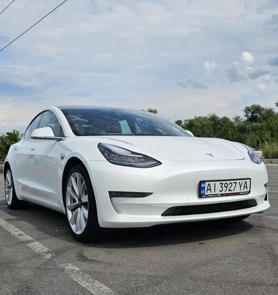 Tesla Model 3  75 kWh 201901