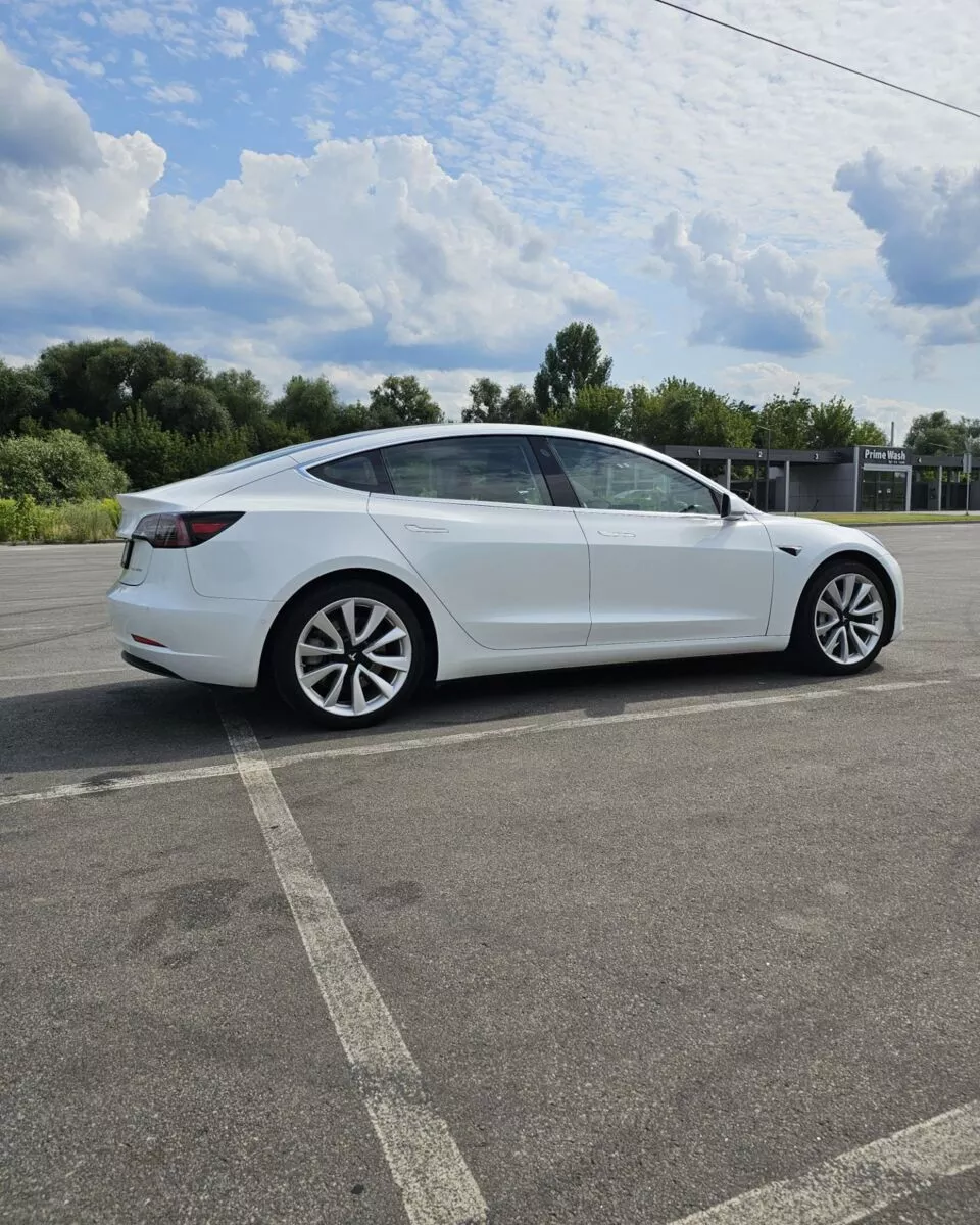 Tesla Model 3  75 kWh 201941