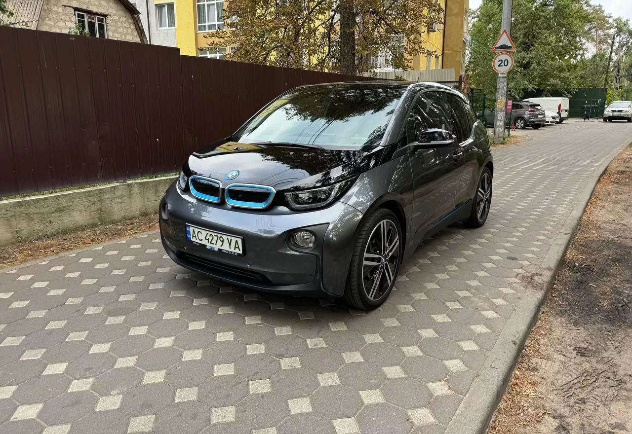 BMW i3  33.2 kWh 201611