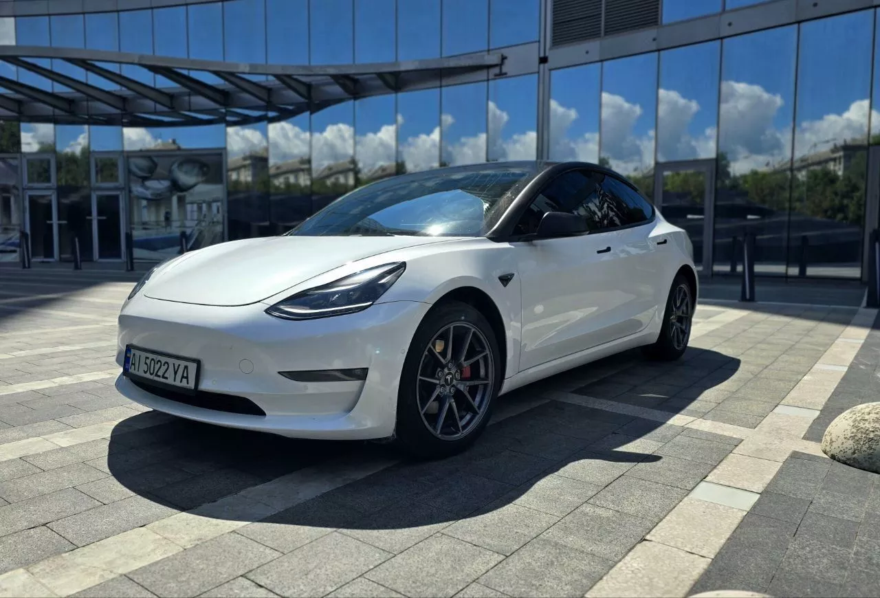 Tesla Model 3  82 kWh 202201