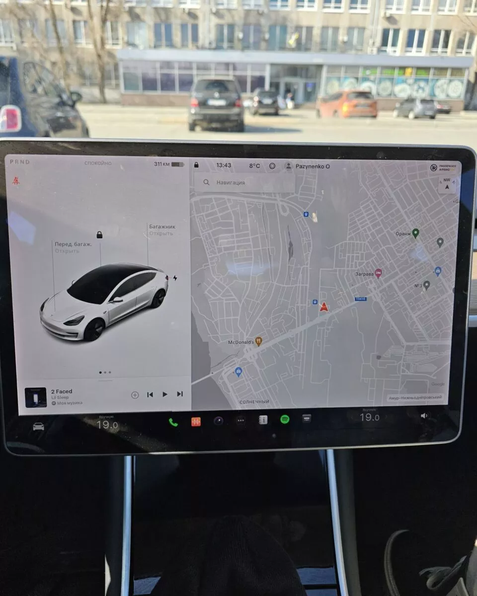 Tesla Model 3  80.5 kWh 2019121