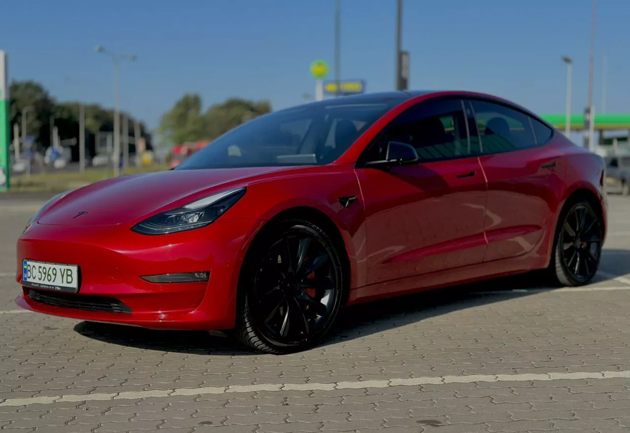 Tesla Model 3  82.5 kWh 2021151