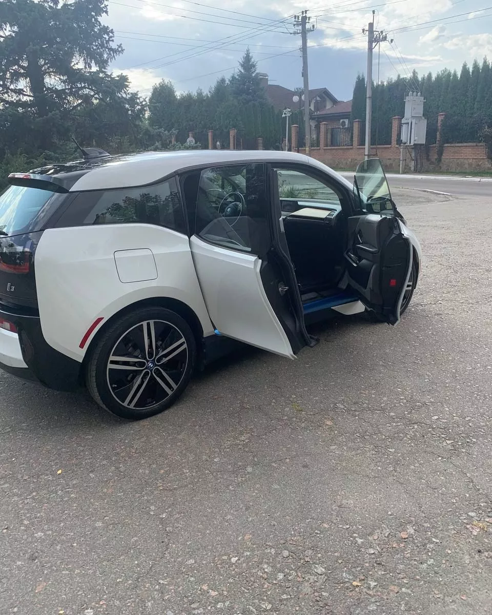 BMW i3  22 kWh 201541