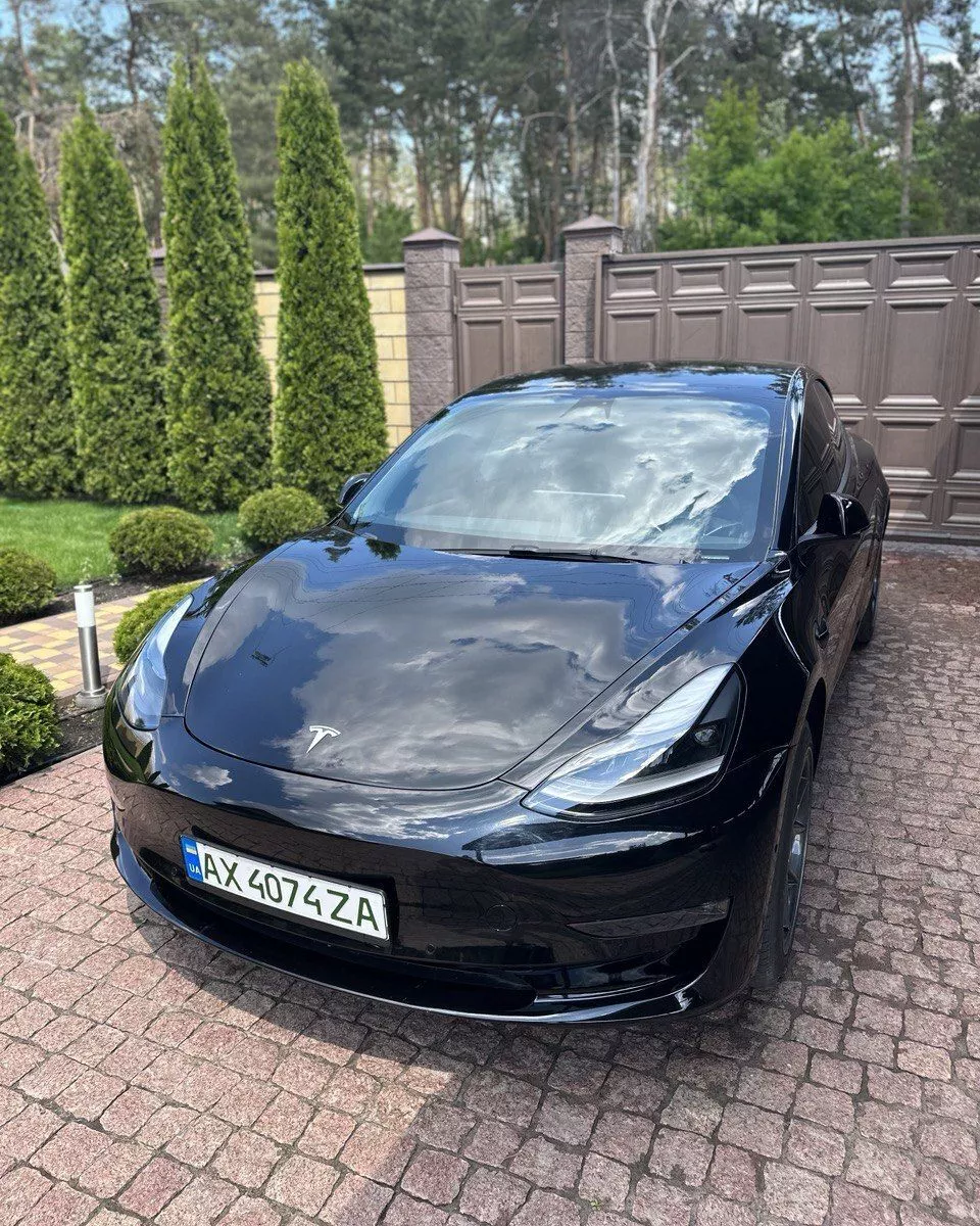 Tesla Model 3  82.5 kWh 202221