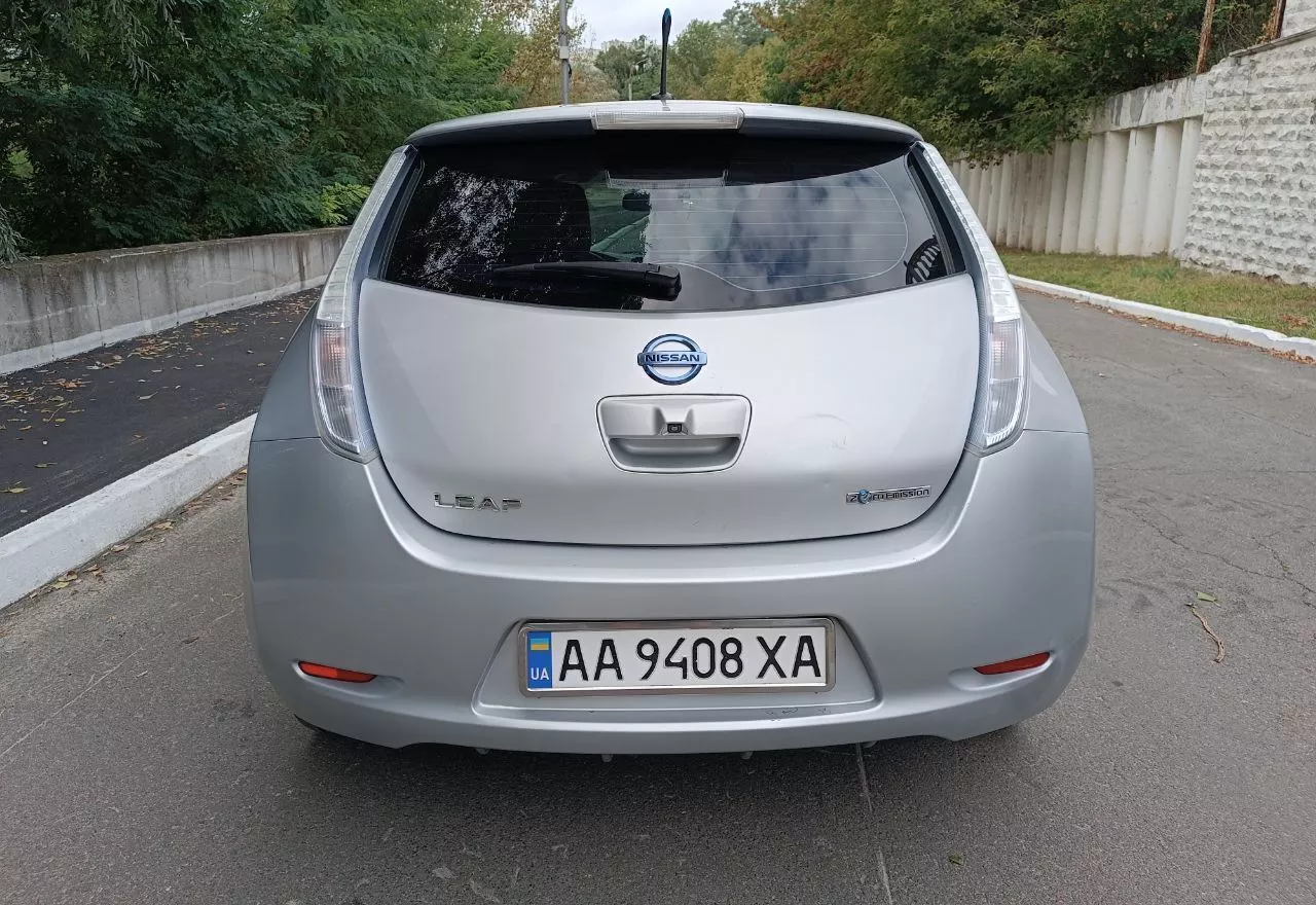 Nissan Leaf  24 kWh 201221