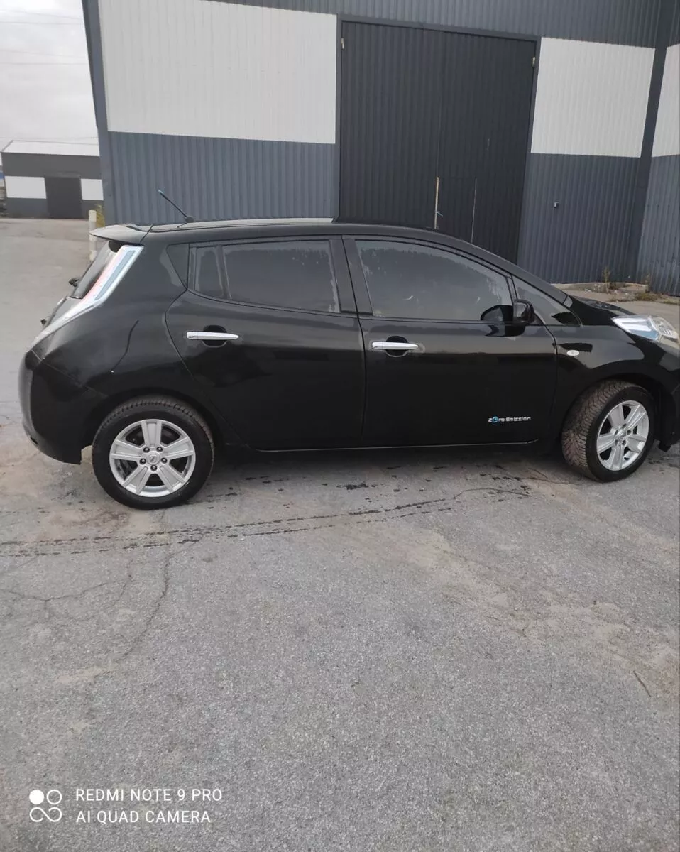 Nissan Leaf  24 kWh 201311