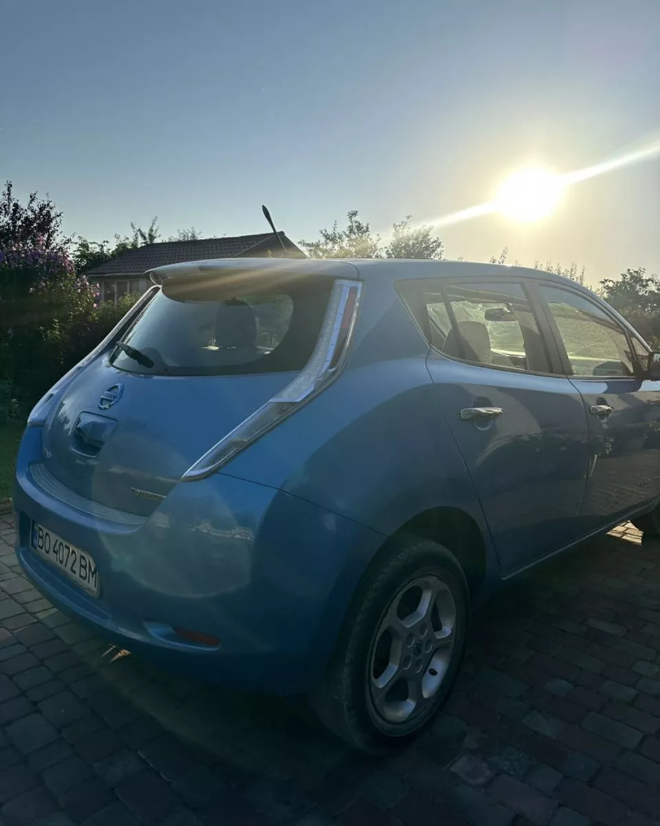 Nissan Leaf  24 kWh 201141