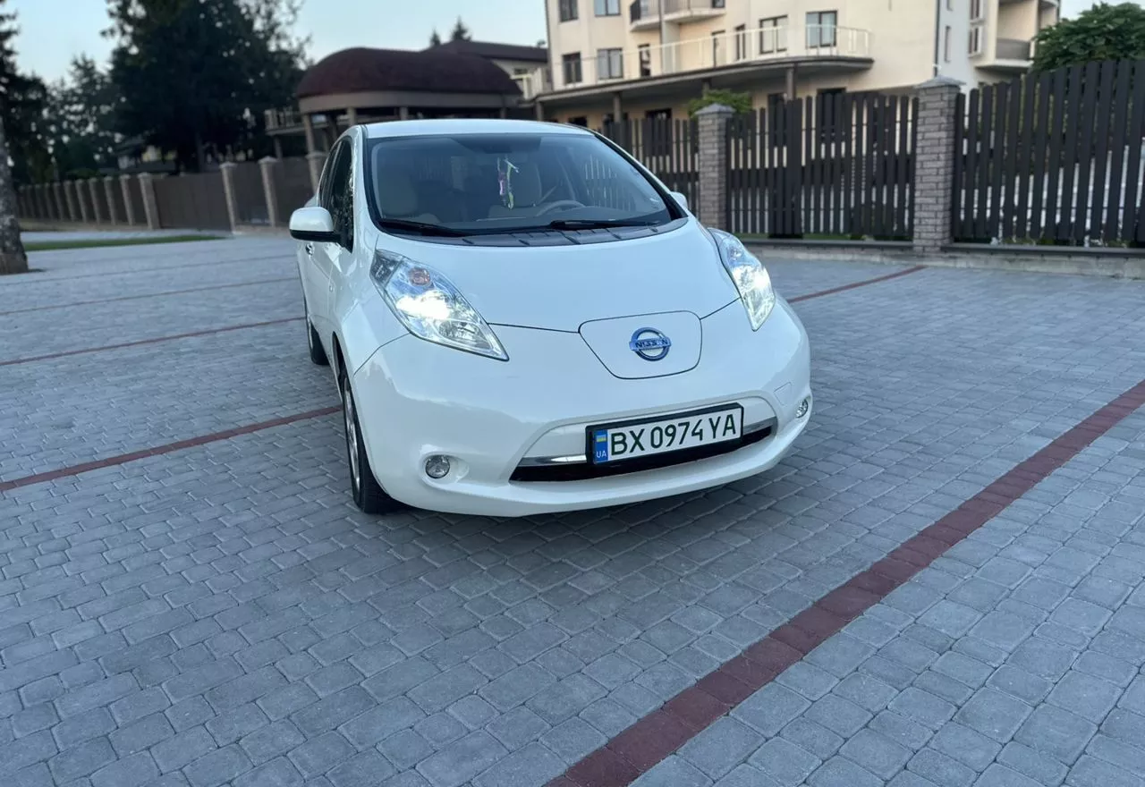 Nissan Leaf  24 kWh 2012271