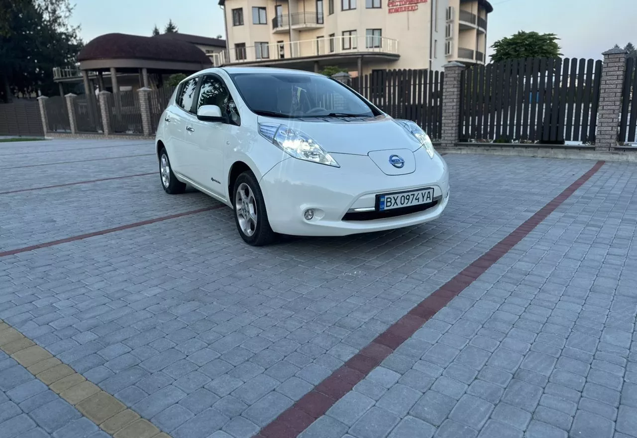 Nissan Leaf  24 kWh 2012281