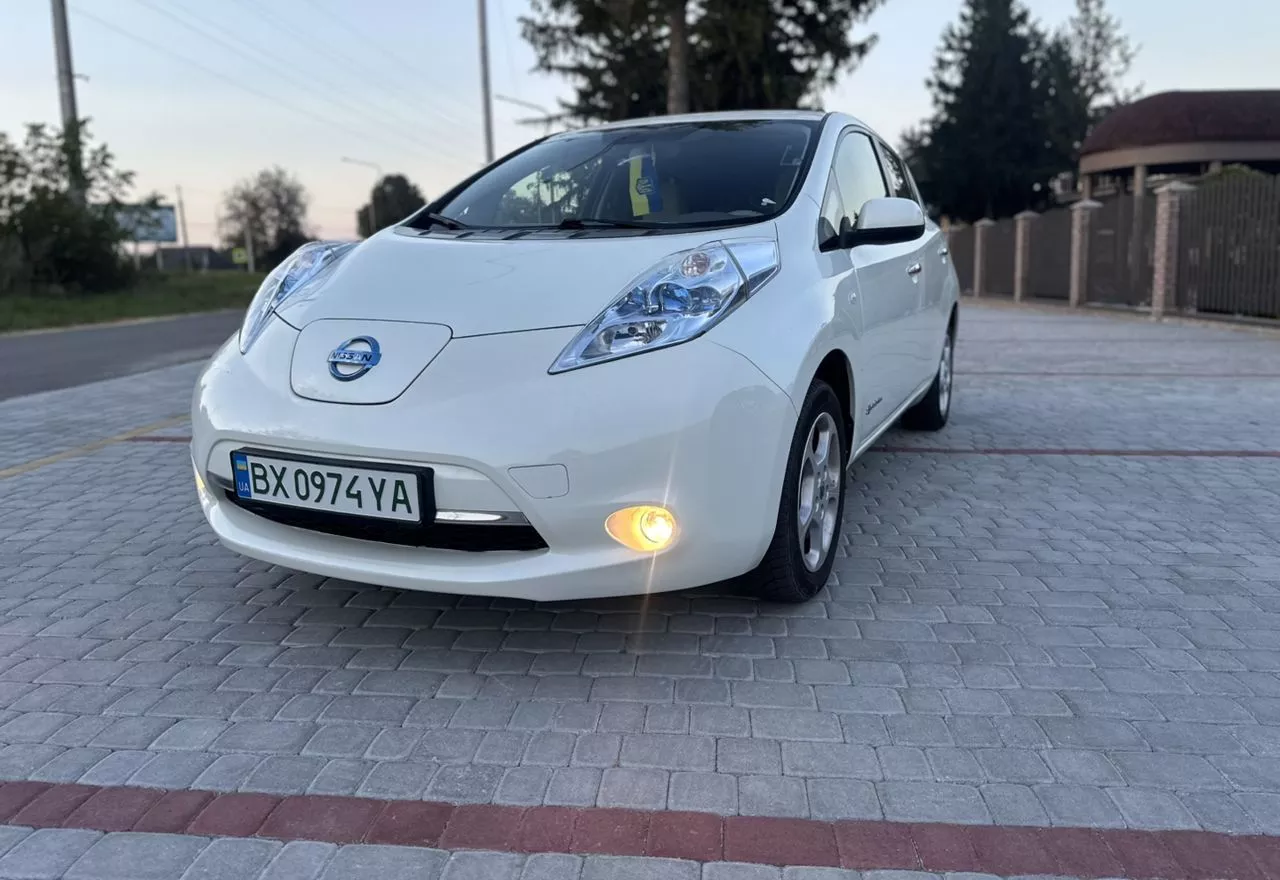 Nissan Leaf  24 kWh 2012321