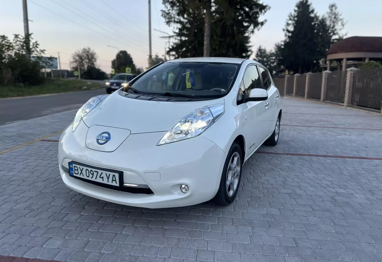 Nissan Leaf  24 kWh 2012341