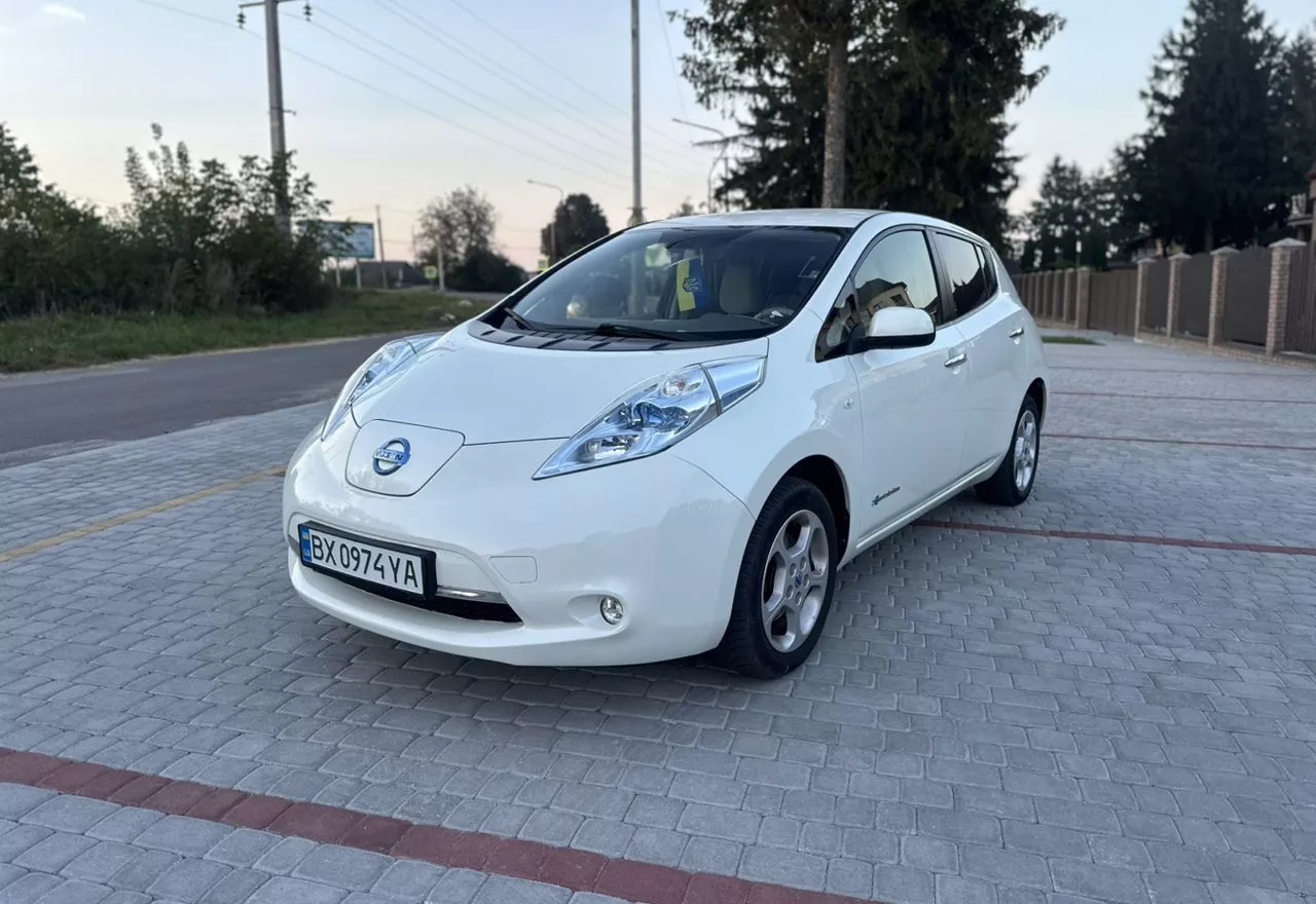 Nissan Leaf  24 kWh 2012391