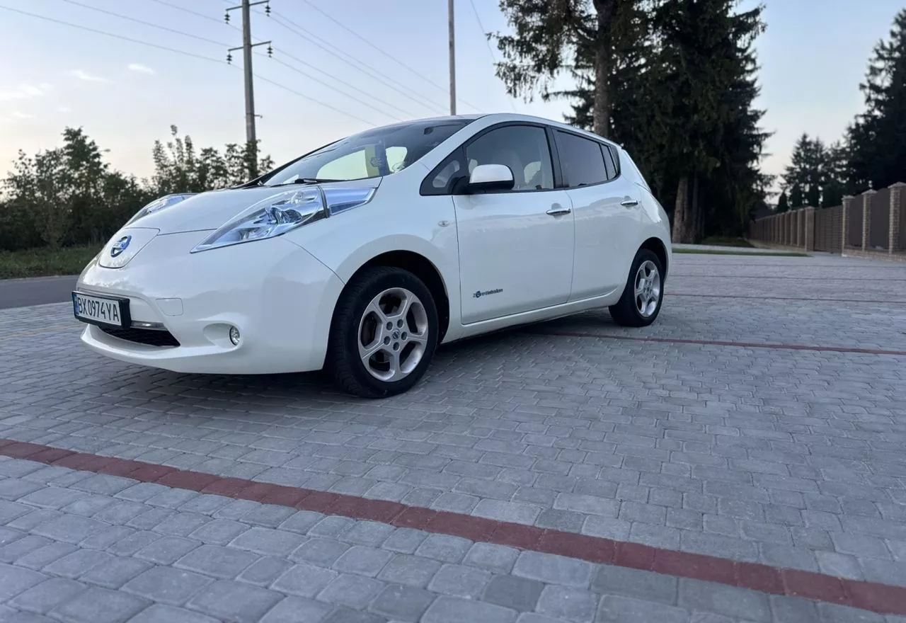 Nissan Leaf  24 kWh 2012421