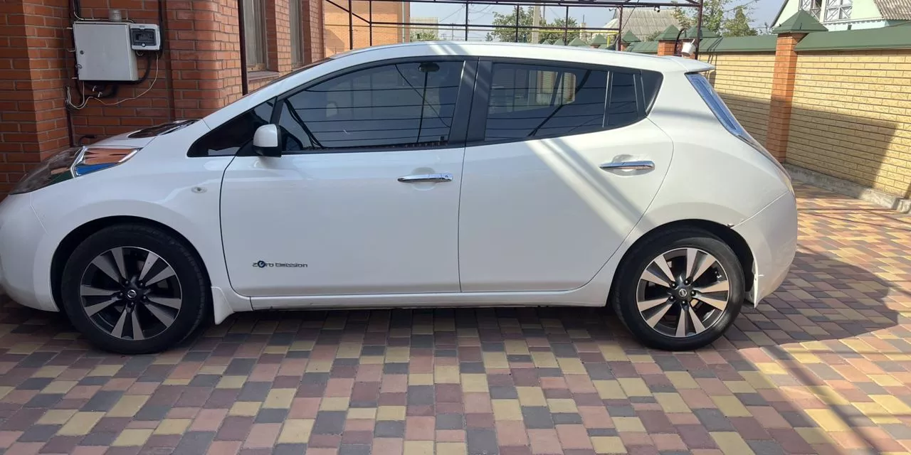 Nissan Leaf  201621