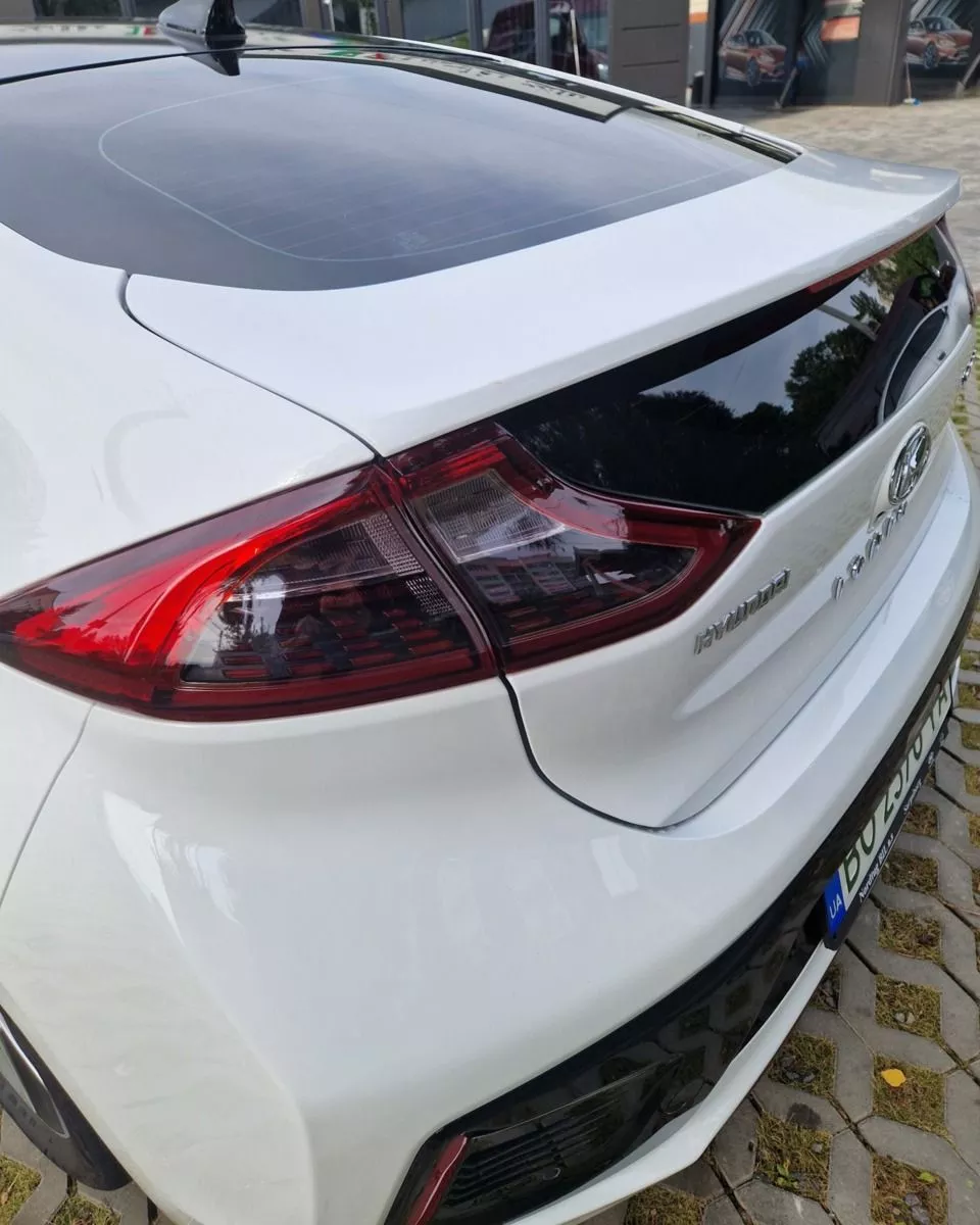 Hyundai Ioniq  28 kWh 2017101