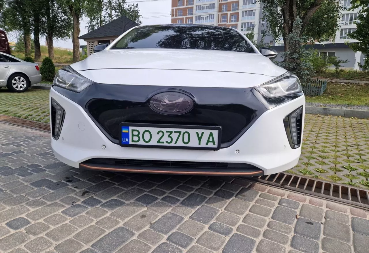 Hyundai Ioniq  28 kWh 2017131