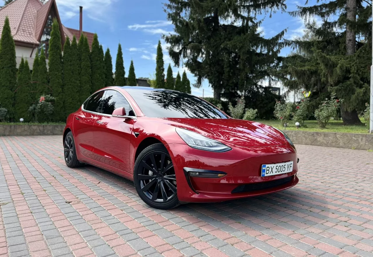 Tesla Model 3 