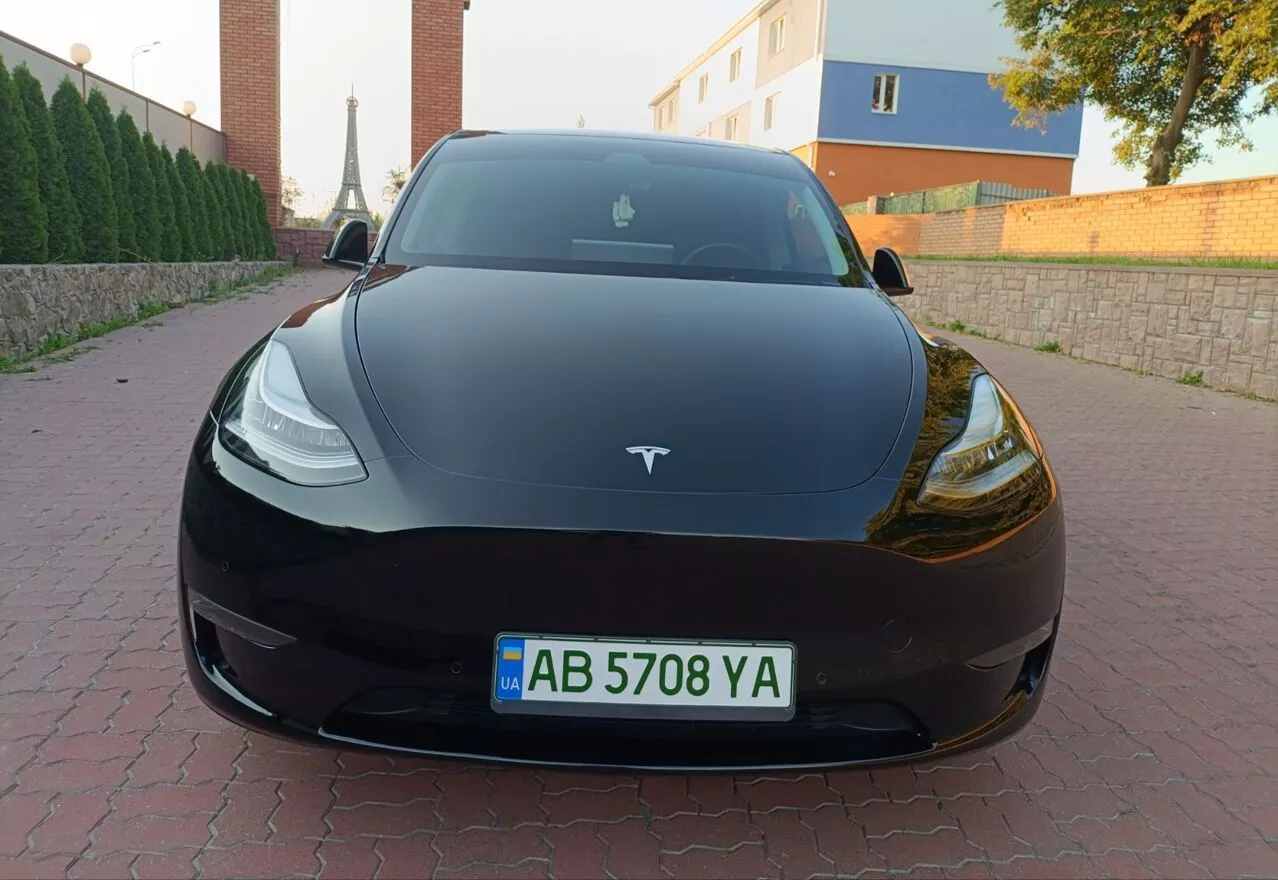 Tesla Model Y  82 kWh 202211