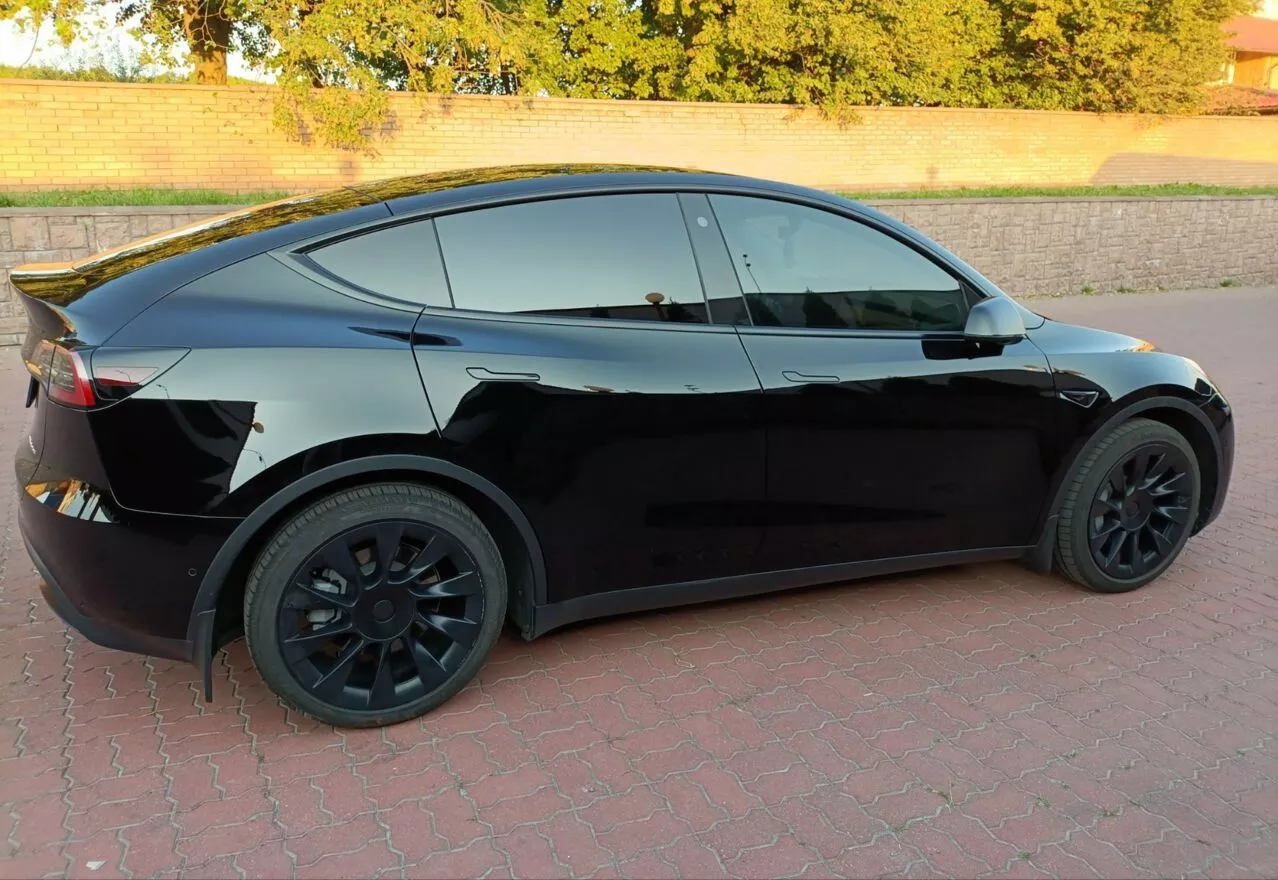 Tesla Model Y  82 kWh 202241