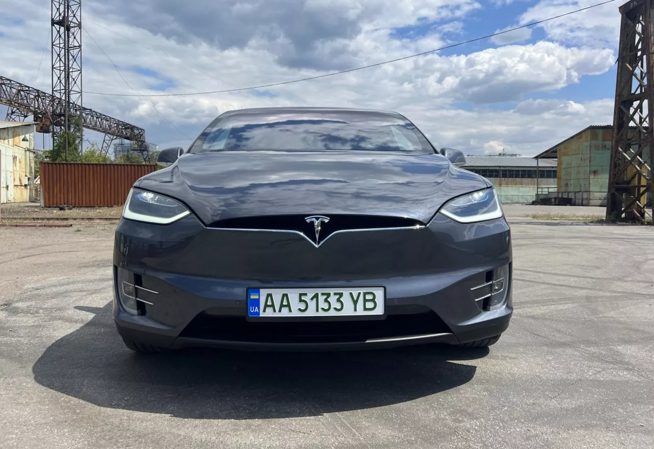 Tesla Model X  94 kWh 2018441