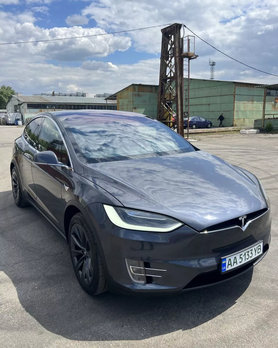 Tesla Model X  94 kWh 2018471