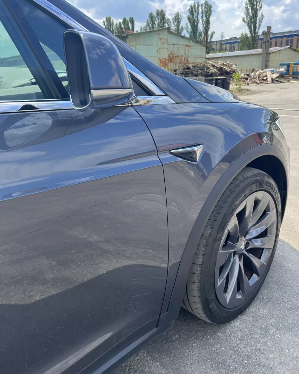 Tesla Model X  94 kWh 2018481