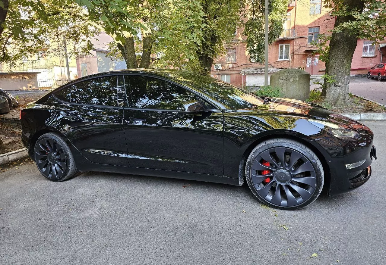 Tesla Model 3  202181