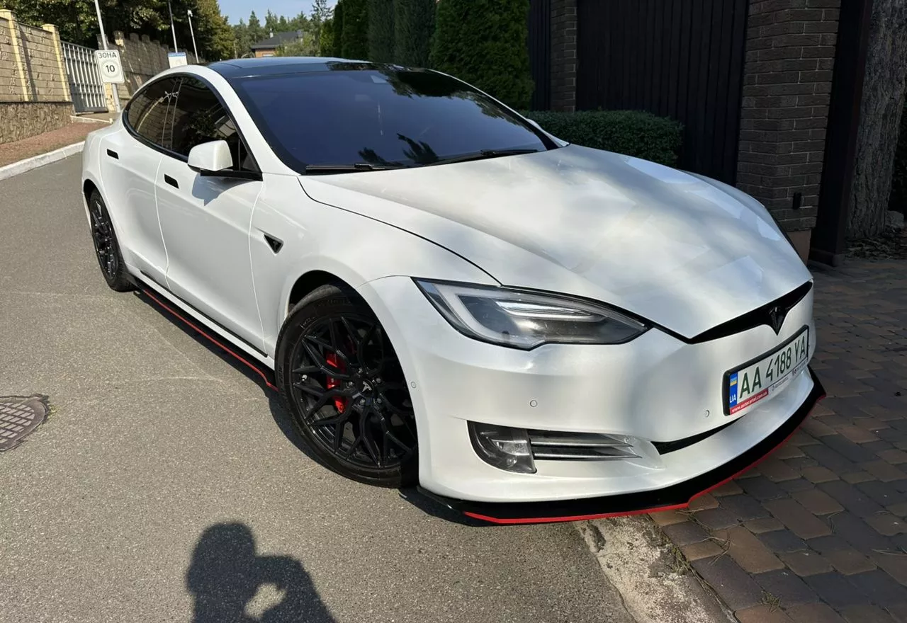 Tesla Model S  90 kWh 2016141