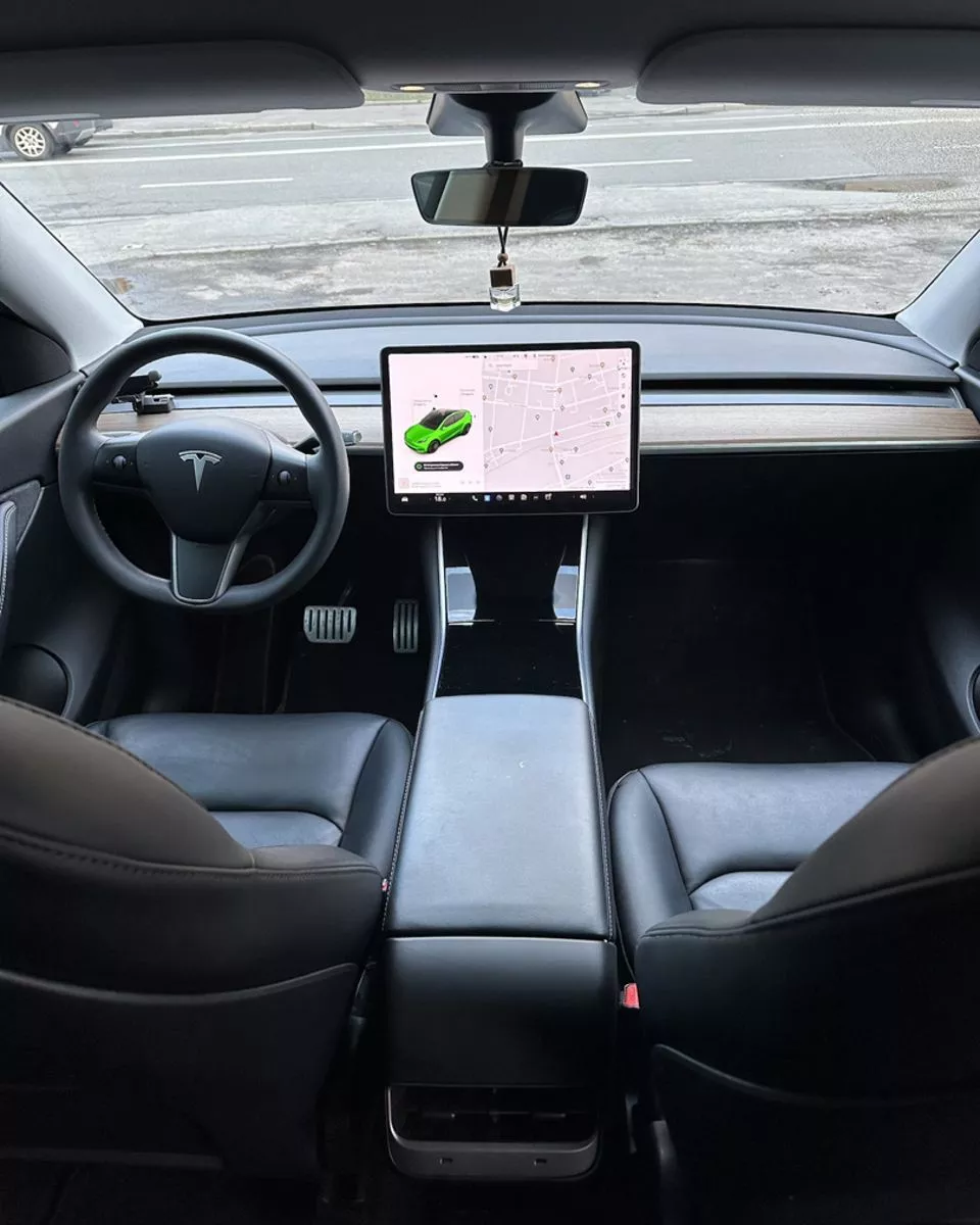 Tesla Model Y  82 kWh 202061