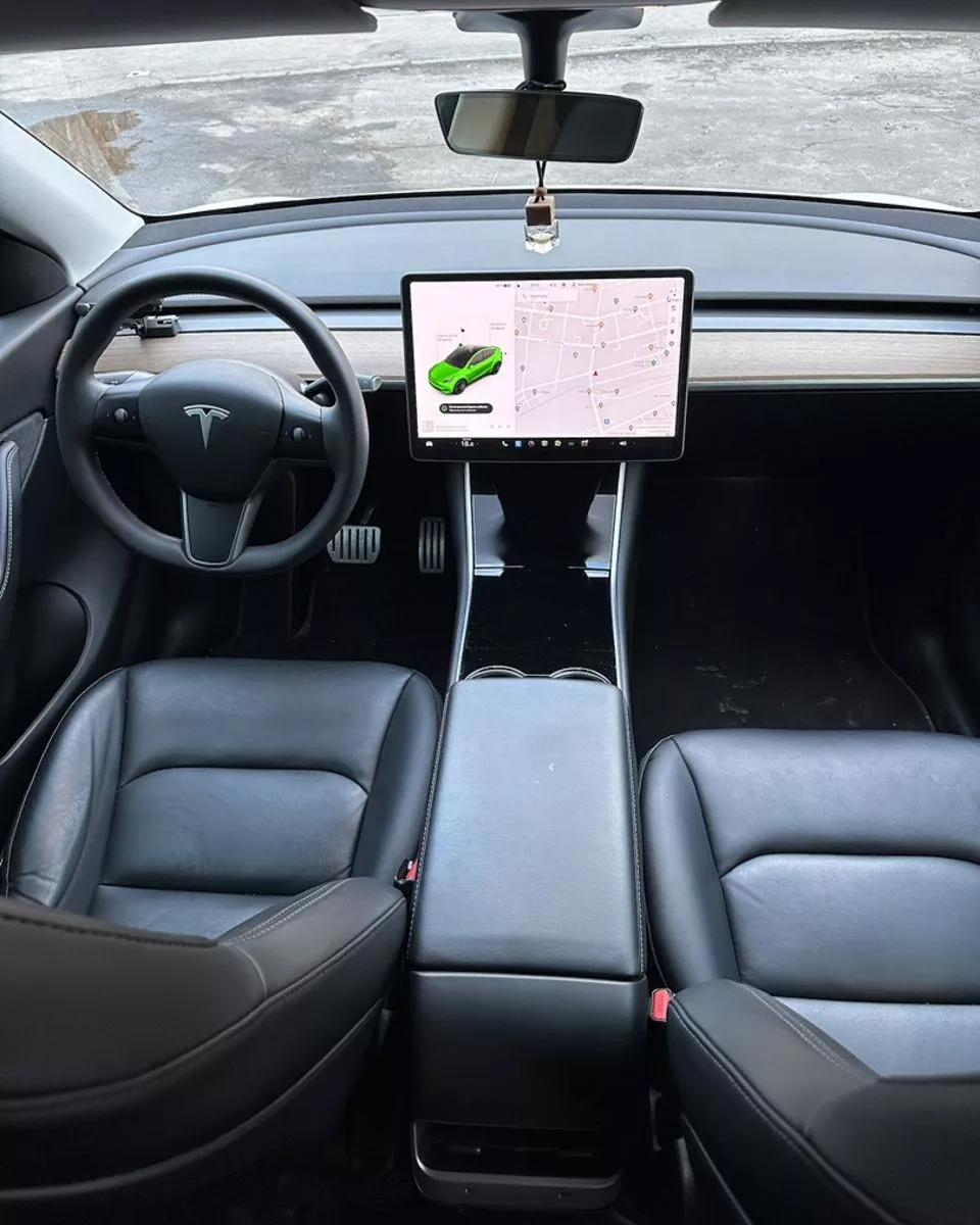 Tesla Model Y  82 kWh 202071