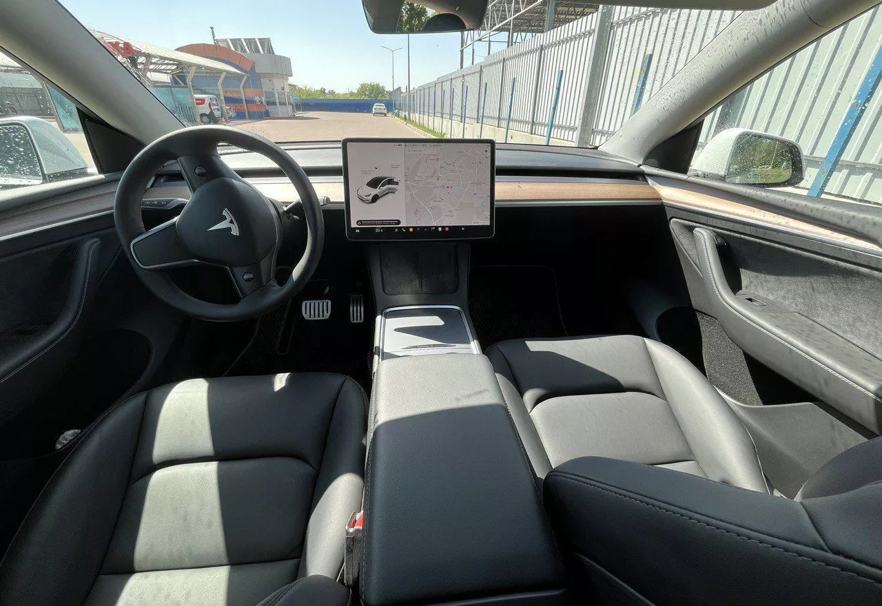 Tesla Model Y  82 kWh 202291