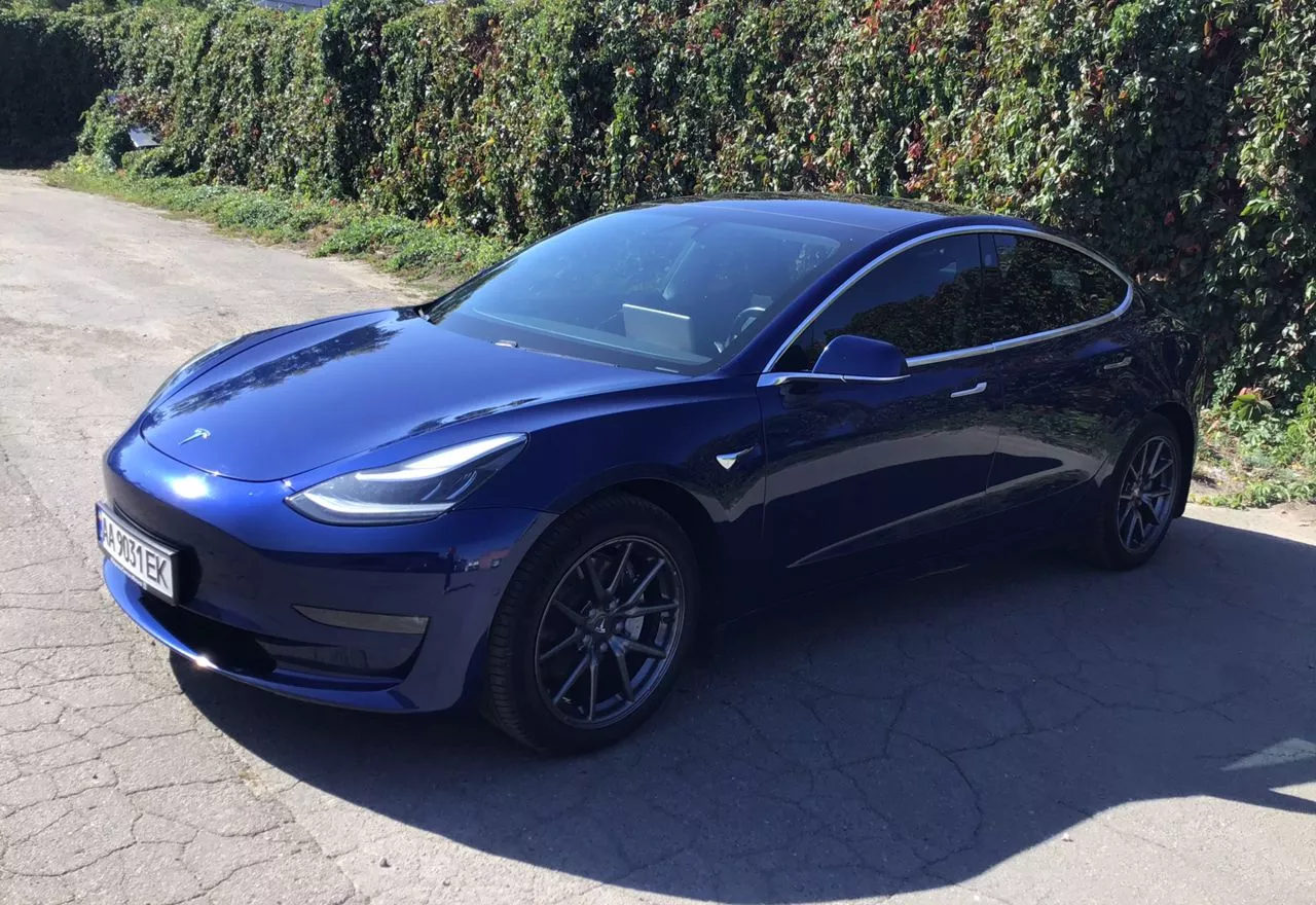 Tesla Model 3  75 kWh 201901