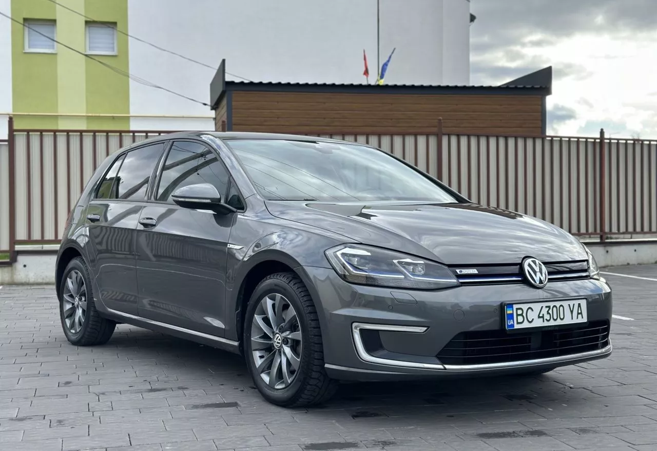 Volkswagen e-Golf 