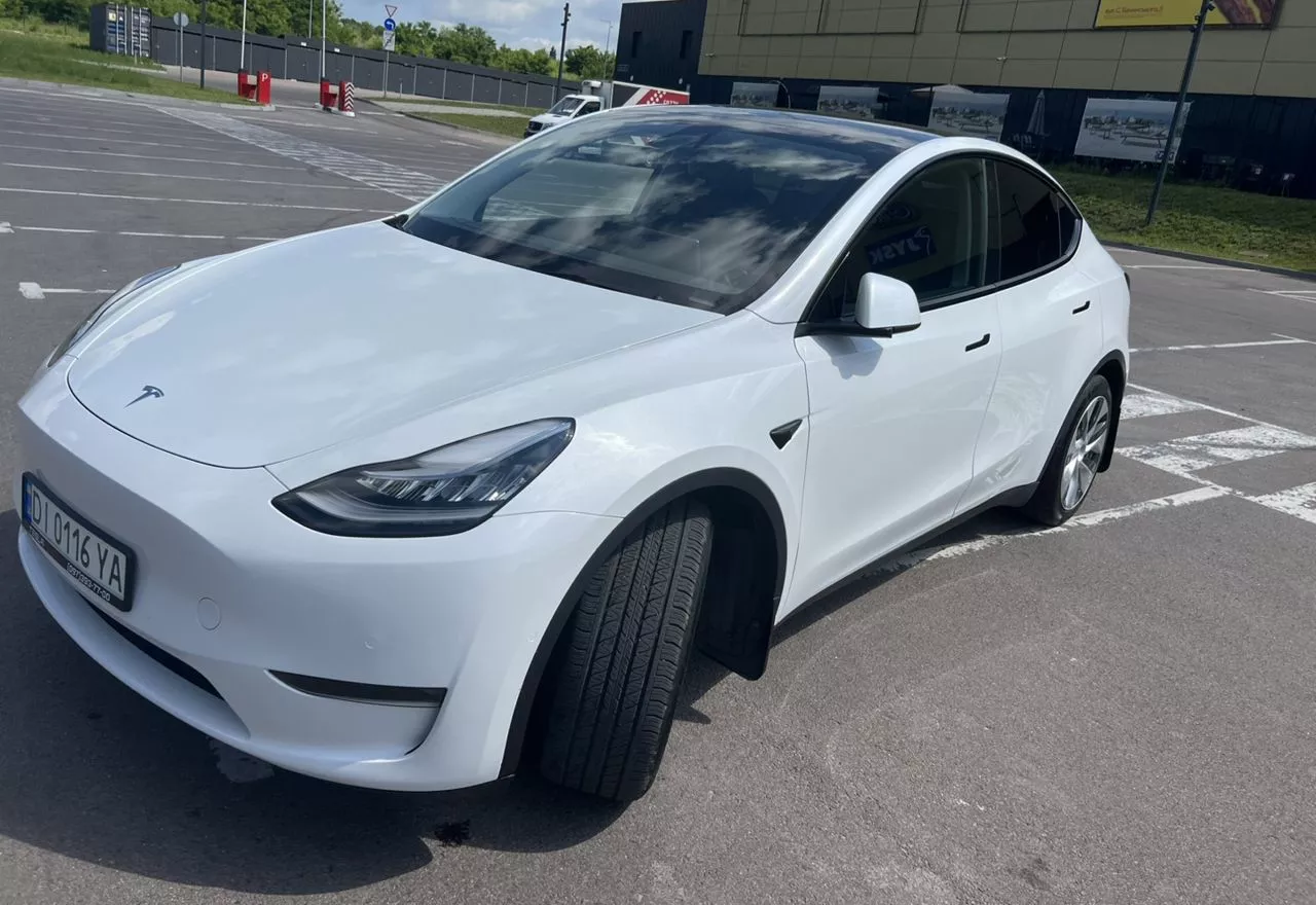 Tesla Model Y  82 kWh 202201