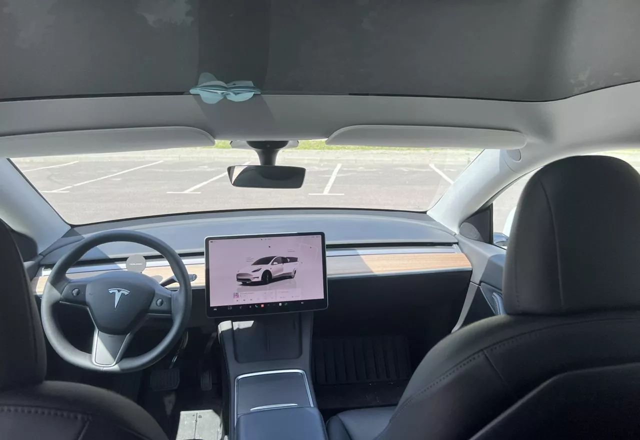 Tesla Model Y  82 kWh 2022151