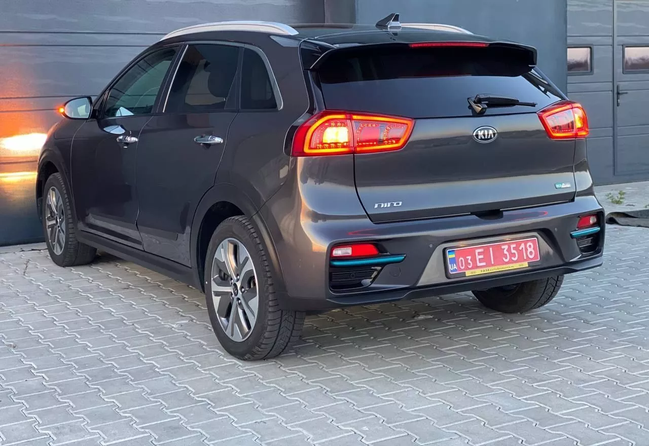 Kia Niro  64 kWh 2019171