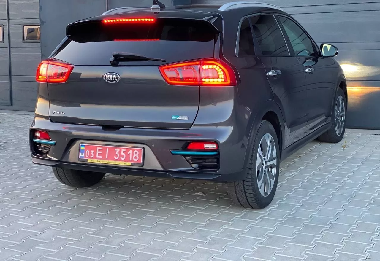 Kia Niro  64 kWh 2019241